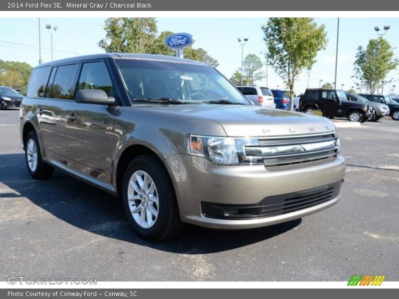 Mineral Gray / Charcoal Black 2014 Ford Flex SE