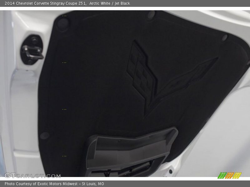 Arctic White / Jet Black 2014 Chevrolet Corvette Stingray Coupe Z51