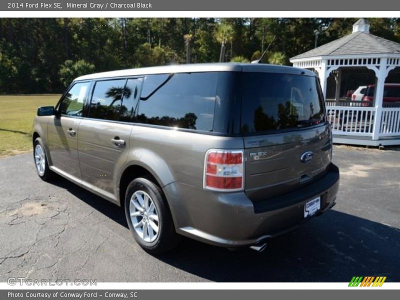 Mineral Gray / Charcoal Black 2014 Ford Flex SE