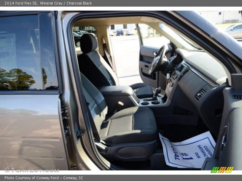 Mineral Gray / Charcoal Black 2014 Ford Flex SE
