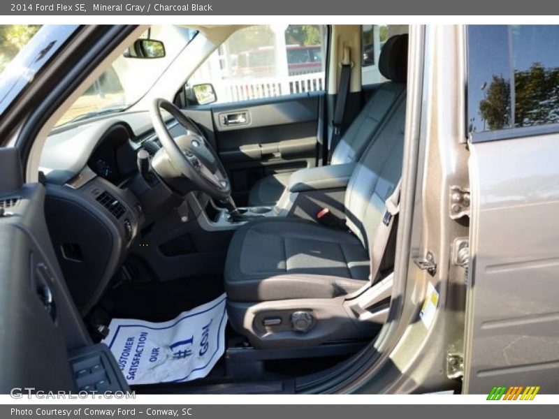 Mineral Gray / Charcoal Black 2014 Ford Flex SE