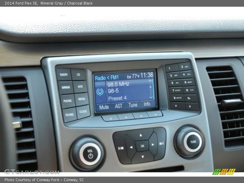 Mineral Gray / Charcoal Black 2014 Ford Flex SE