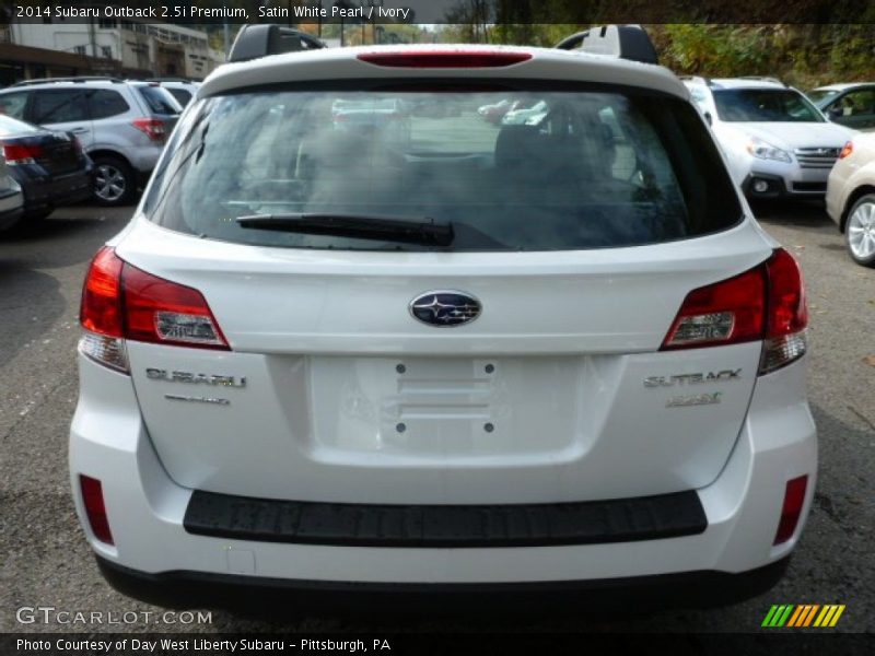 Satin White Pearl / Ivory 2014 Subaru Outback 2.5i Premium