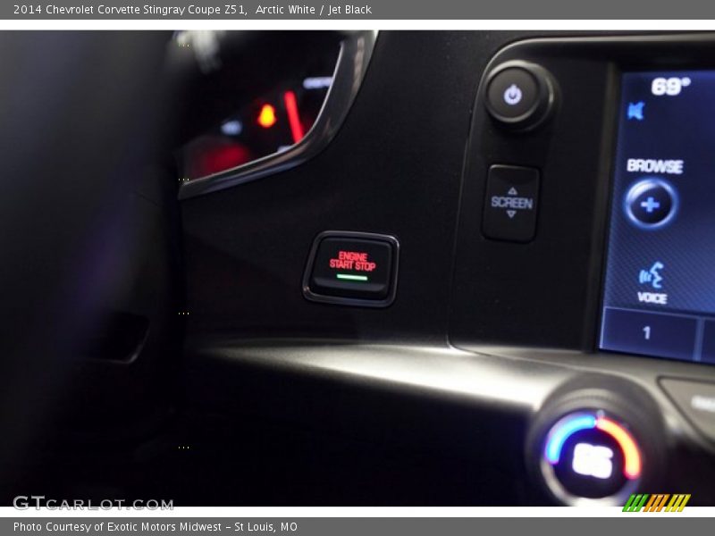 Arctic White / Jet Black 2014 Chevrolet Corvette Stingray Coupe Z51