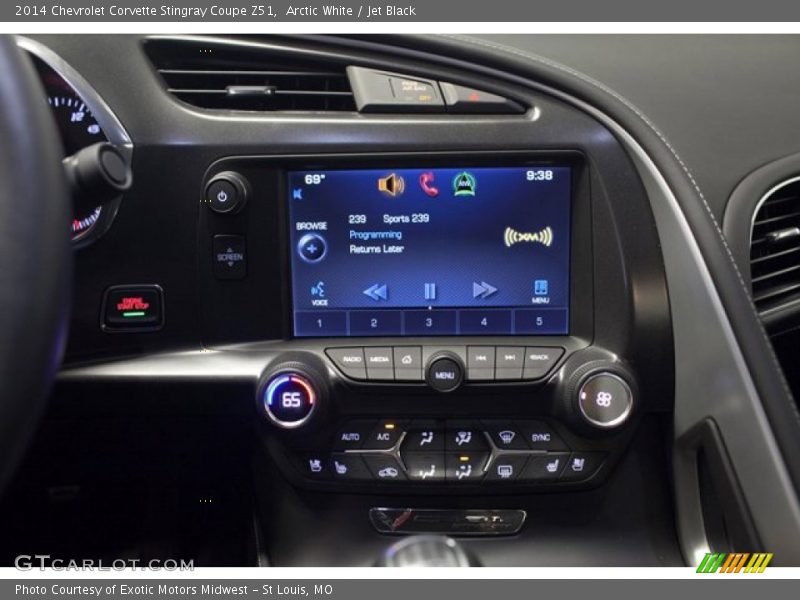 Controls of 2014 Corvette Stingray Coupe Z51