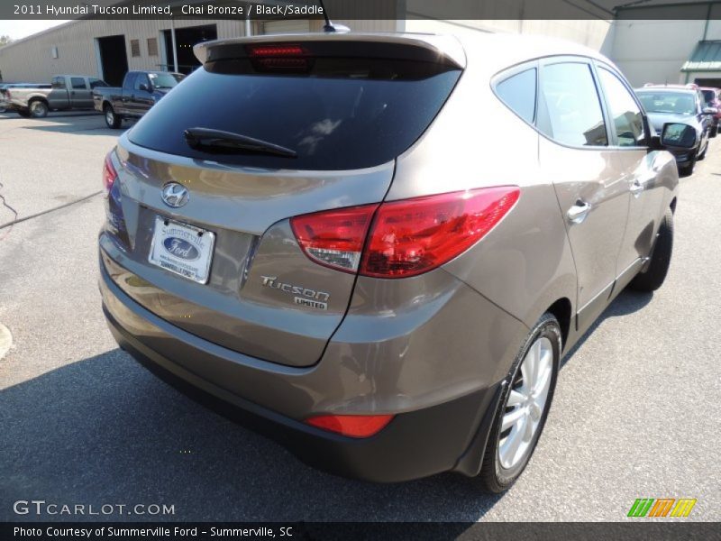 Chai Bronze / Black/Saddle 2011 Hyundai Tucson Limited