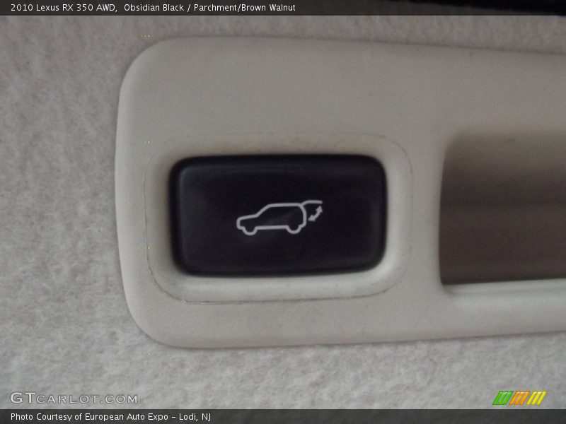 Obsidian Black / Parchment/Brown Walnut 2010 Lexus RX 350 AWD