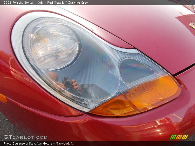 Orient Red Metallic / Graphite Grey 2001 Porsche Boxster