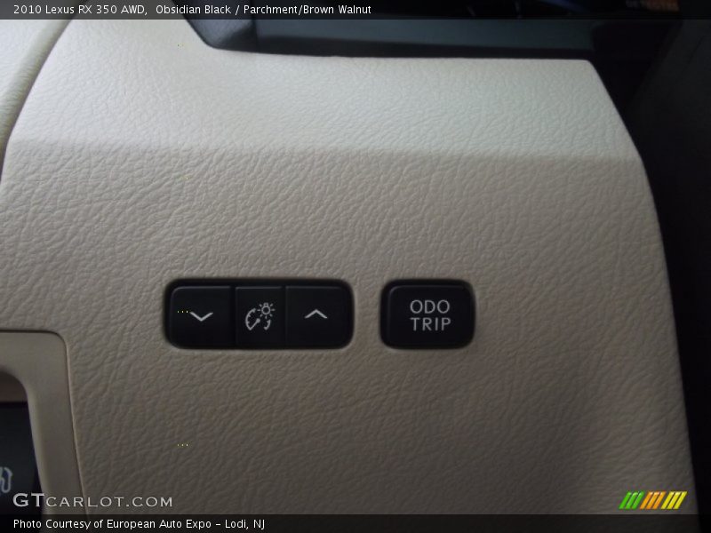 Obsidian Black / Parchment/Brown Walnut 2010 Lexus RX 350 AWD