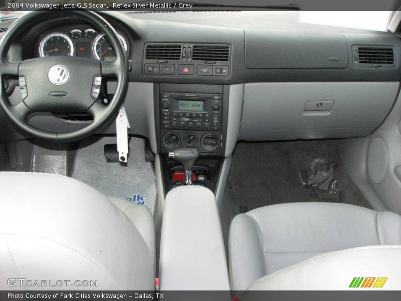 Reflex Silver Metallic / Grey 2004 Volkswagen Jetta GLS Sedan