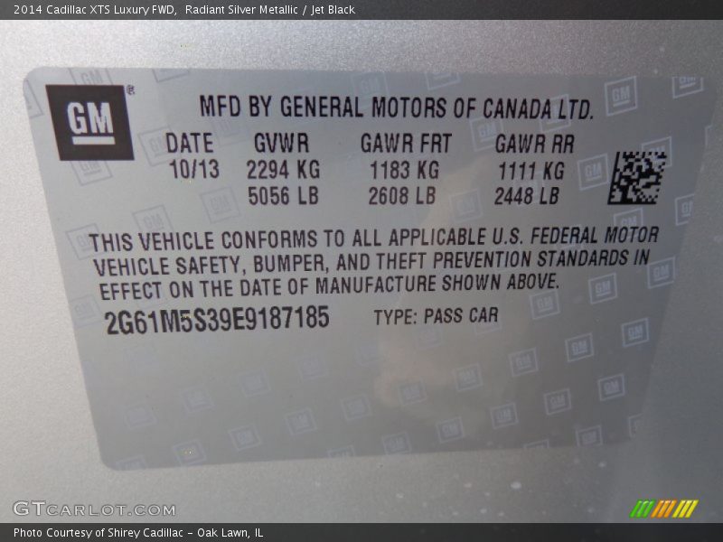Radiant Silver Metallic / Jet Black 2014 Cadillac XTS Luxury FWD