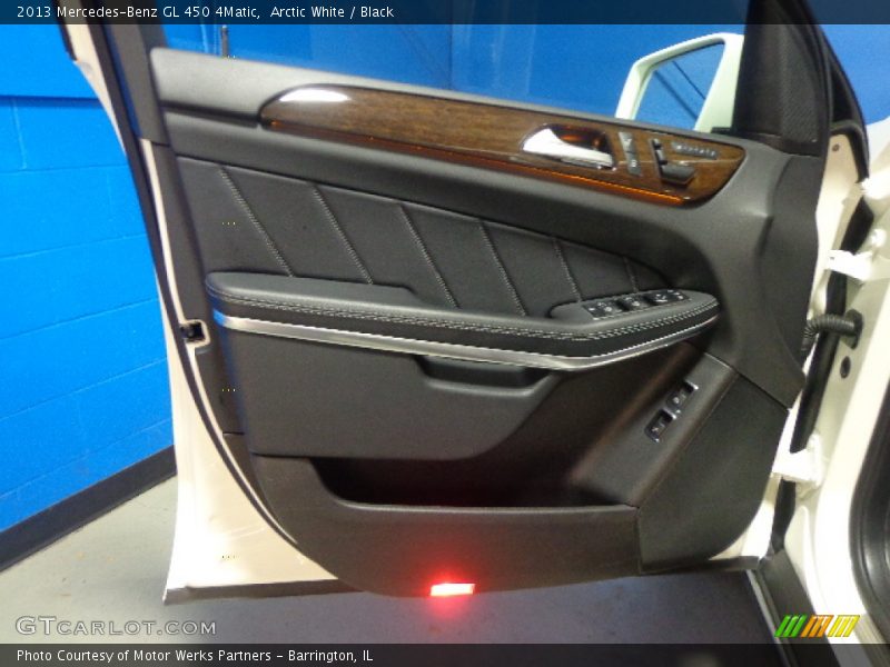 Arctic White / Black 2013 Mercedes-Benz GL 450 4Matic