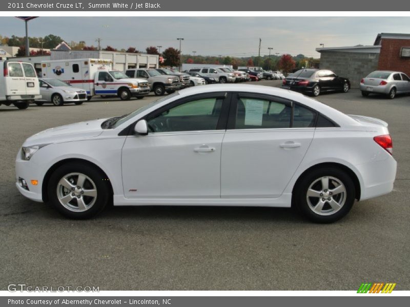 Summit White / Jet Black 2011 Chevrolet Cruze LT