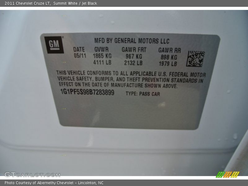 Summit White / Jet Black 2011 Chevrolet Cruze LT