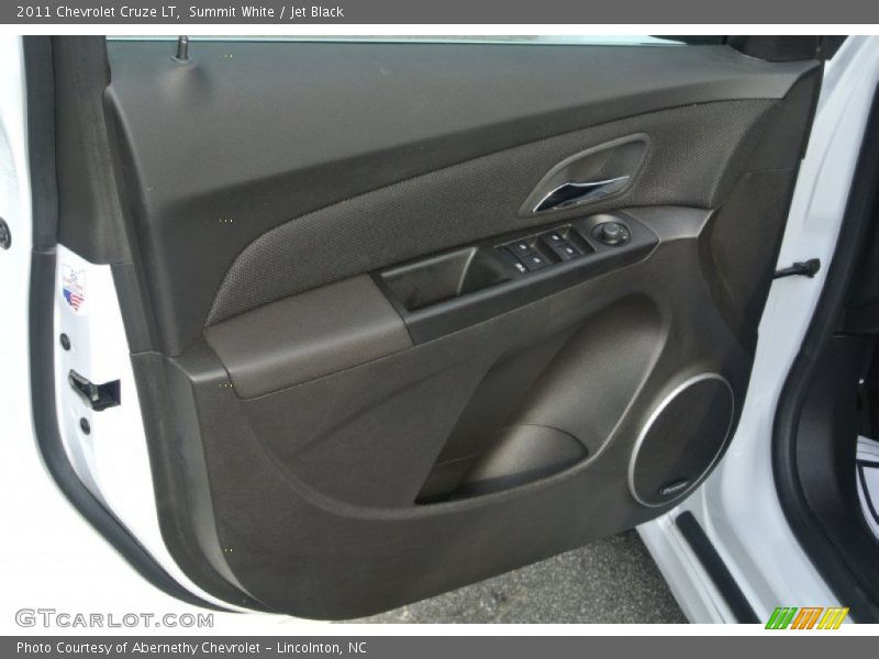 Summit White / Jet Black 2011 Chevrolet Cruze LT