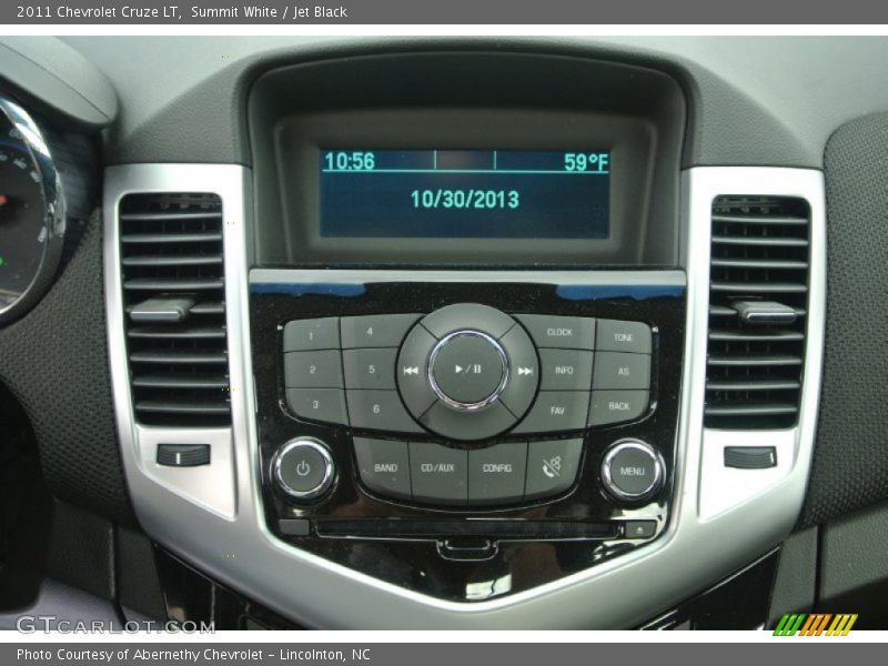 Summit White / Jet Black 2011 Chevrolet Cruze LT
