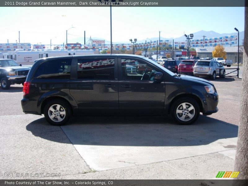 Dark Charcoal Pearl / Black/Light Graystone 2011 Dodge Grand Caravan Mainstreet