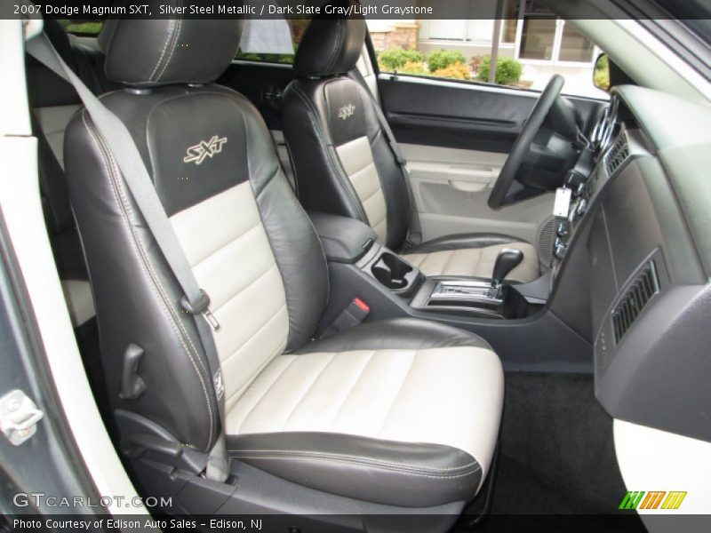 Silver Steel Metallic / Dark Slate Gray/Light Graystone 2007 Dodge Magnum SXT