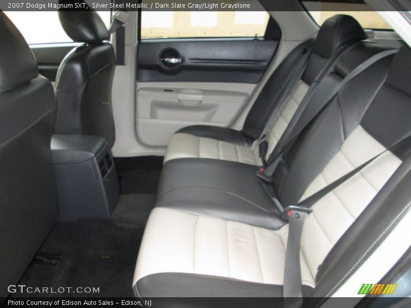 Silver Steel Metallic / Dark Slate Gray/Light Graystone 2007 Dodge Magnum SXT