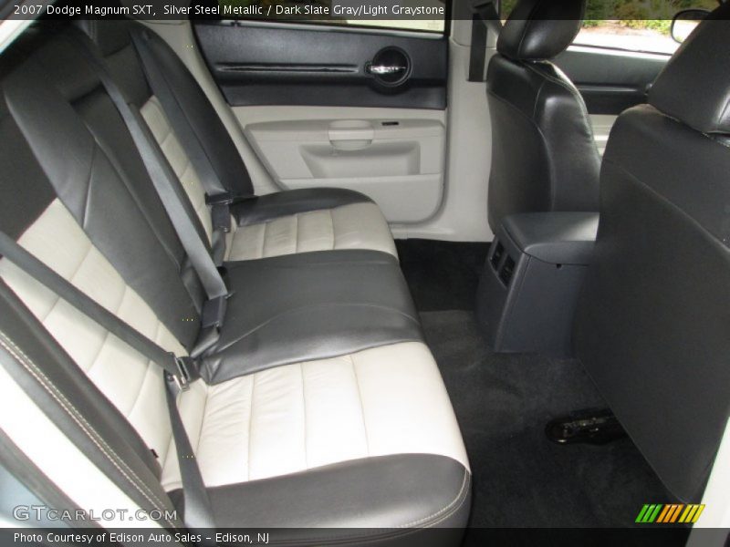 Silver Steel Metallic / Dark Slate Gray/Light Graystone 2007 Dodge Magnum SXT