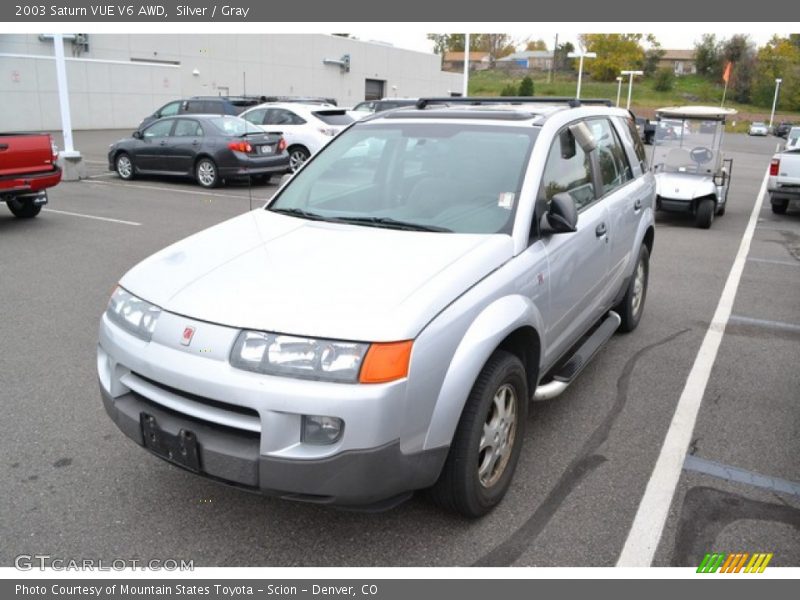 Silver / Gray 2003 Saturn VUE V6 AWD