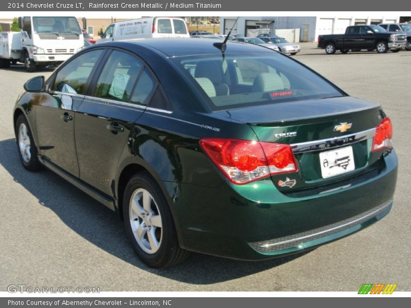 Rainforest Green Metallic / Medium Titanium 2014 Chevrolet Cruze LT