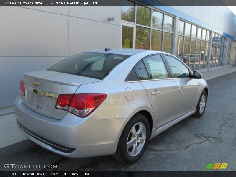 Silver Ice Metallic / Jet Black 2014 Chevrolet Cruze LT