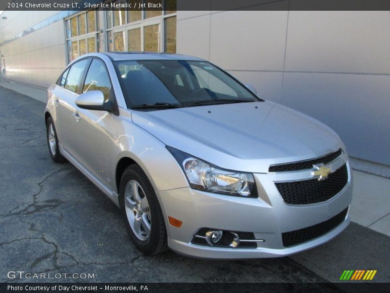 Silver Ice Metallic / Jet Black 2014 Chevrolet Cruze LT