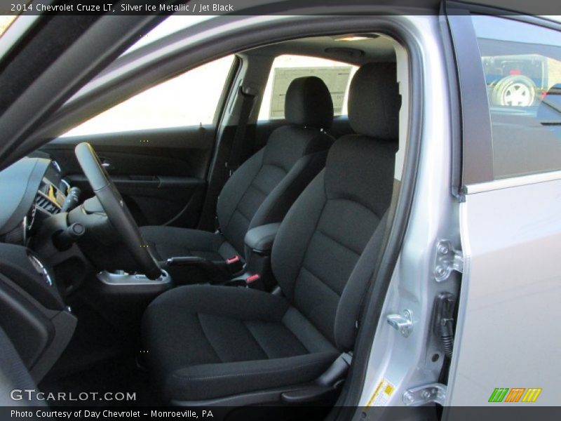 Silver Ice Metallic / Jet Black 2014 Chevrolet Cruze LT