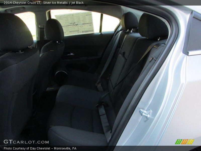 Silver Ice Metallic / Jet Black 2014 Chevrolet Cruze LT