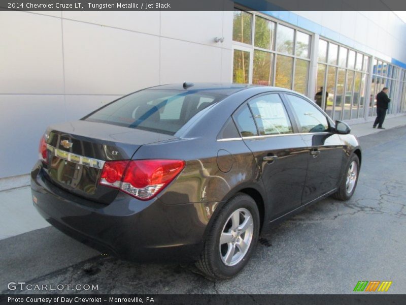 Tungsten Metallic / Jet Black 2014 Chevrolet Cruze LT