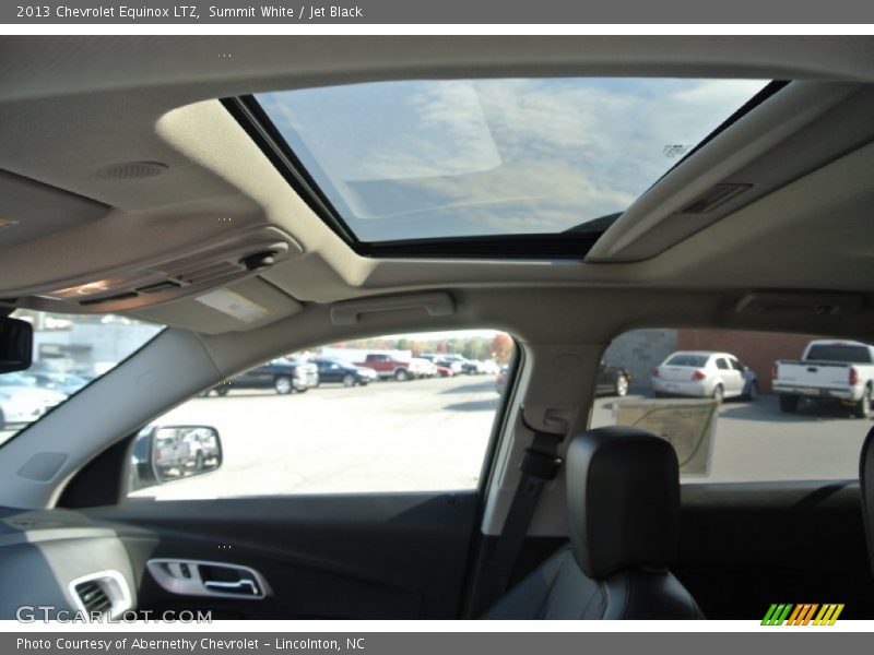 Summit White / Jet Black 2013 Chevrolet Equinox LTZ