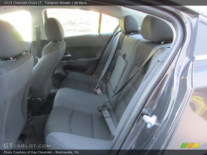 Tungsten Metallic / Jet Black 2014 Chevrolet Cruze LT