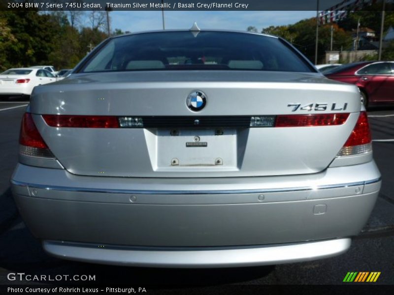 Titanium Silver Metallic / Basalt Grey/Flannel Grey 2004 BMW 7 Series 745Li Sedan