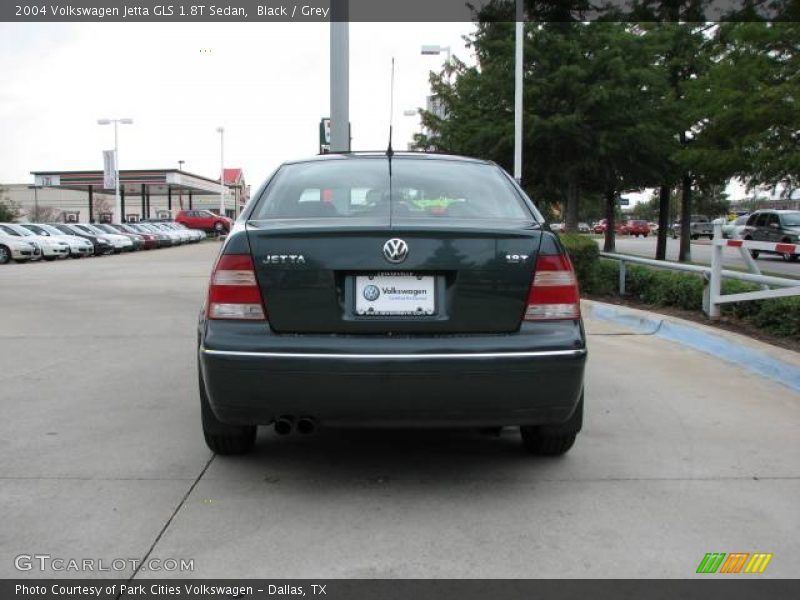 Black / Grey 2004 Volkswagen Jetta GLS 1.8T Sedan