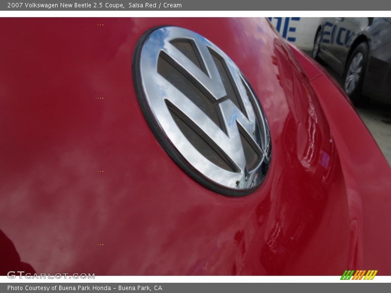 Salsa Red / Cream 2007 Volkswagen New Beetle 2.5 Coupe
