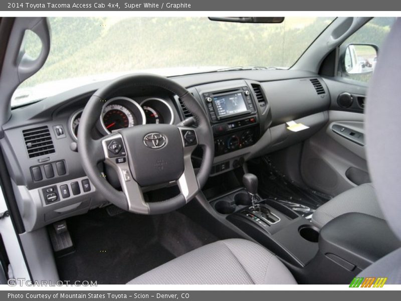 Super White / Graphite 2014 Toyota Tacoma Access Cab 4x4