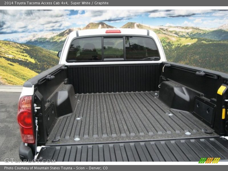 Super White / Graphite 2014 Toyota Tacoma Access Cab 4x4