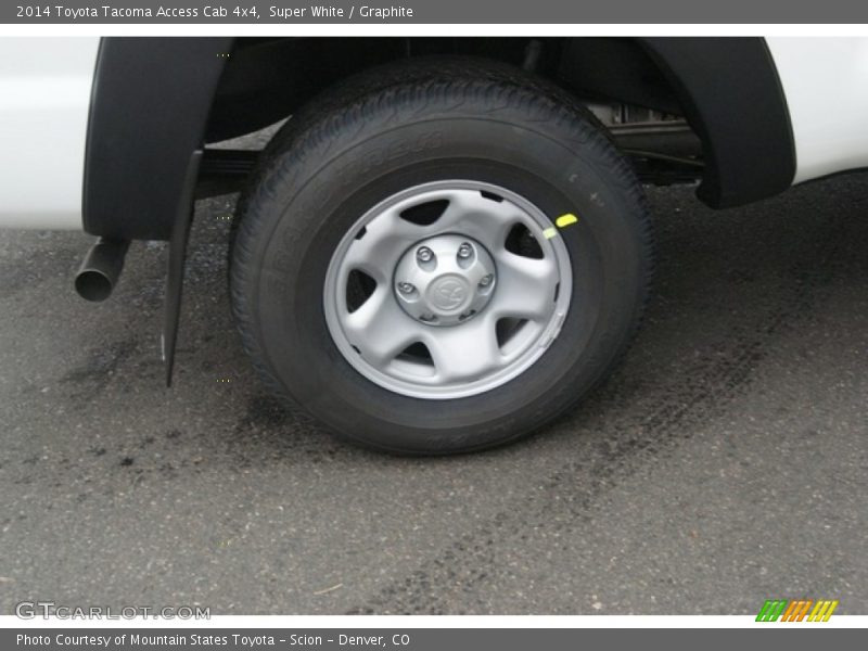 Super White / Graphite 2014 Toyota Tacoma Access Cab 4x4