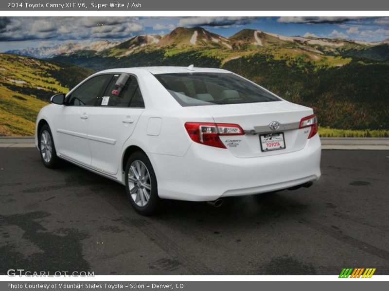 Super White / Ash 2014 Toyota Camry XLE V6