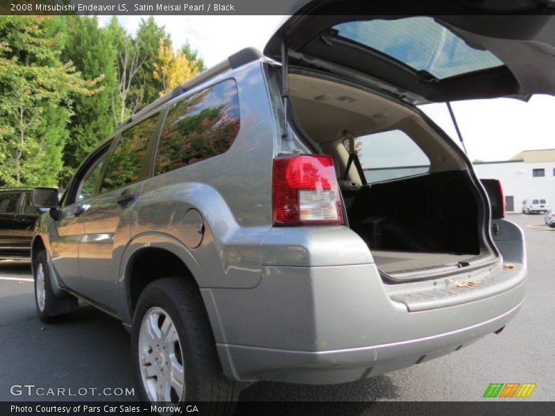 Satin Meisai Pearl / Black 2008 Mitsubishi Endeavor LS