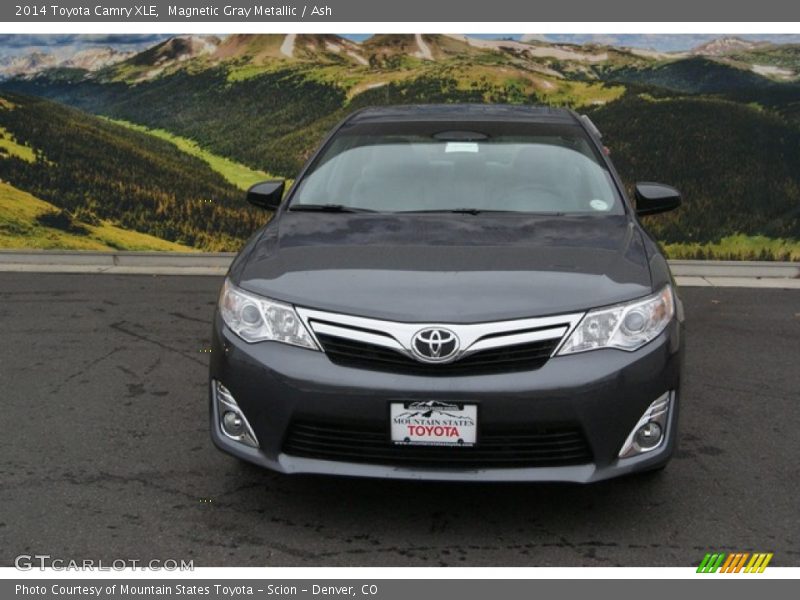 Magnetic Gray Metallic / Ash 2014 Toyota Camry XLE