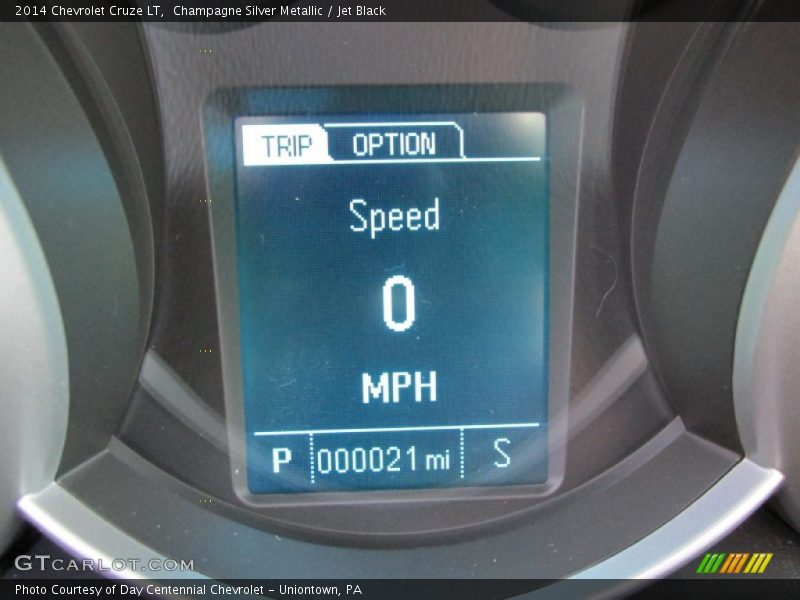 Champagne Silver Metallic / Jet Black 2014 Chevrolet Cruze LT