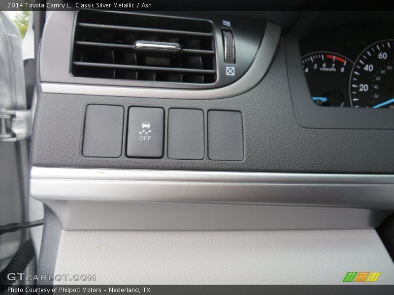 Classic Silver Metallic / Ash 2014 Toyota Camry L
