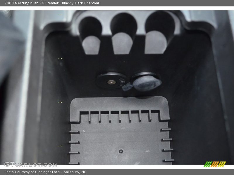 Black / Dark Charcoal 2008 Mercury Milan V6 Premier
