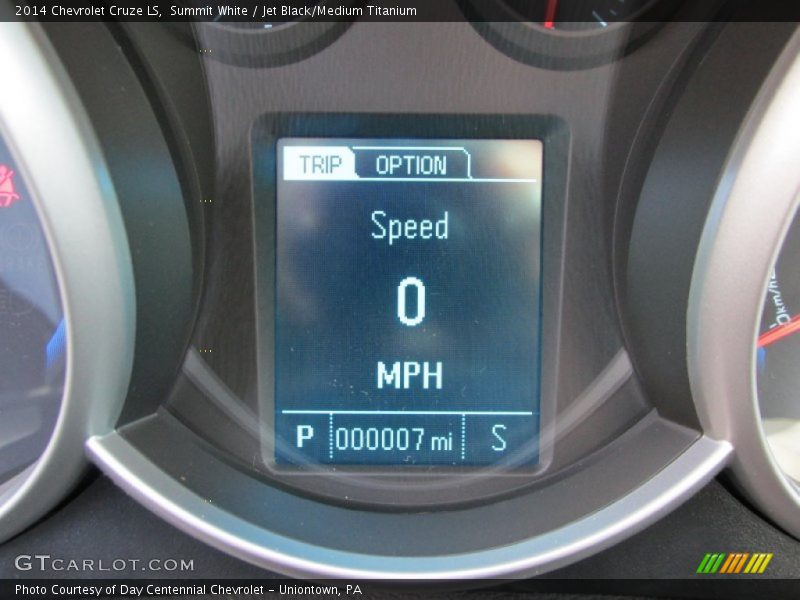 Summit White / Jet Black/Medium Titanium 2014 Chevrolet Cruze LS