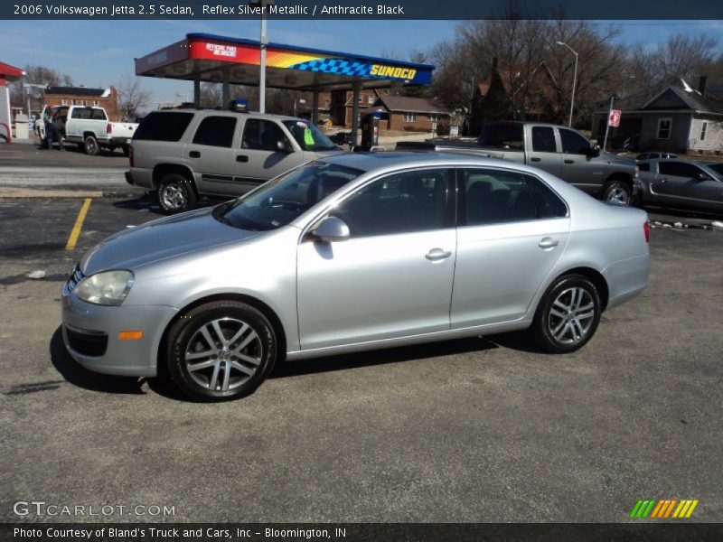 Reflex Silver Metallic / Anthracite Black 2006 Volkswagen Jetta 2.5 Sedan