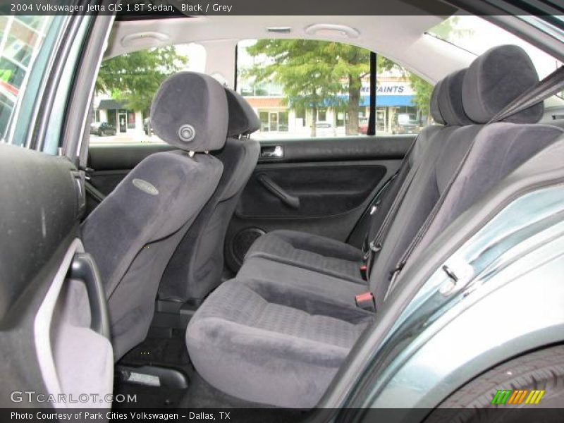 Black / Grey 2004 Volkswagen Jetta GLS 1.8T Sedan