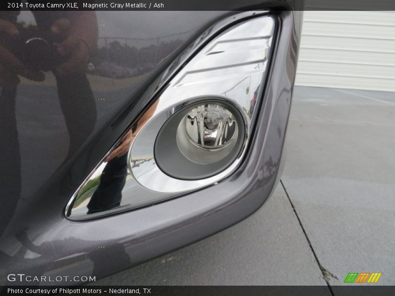 Magnetic Gray Metallic / Ash 2014 Toyota Camry XLE