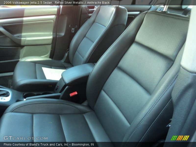 Reflex Silver Metallic / Anthracite Black 2006 Volkswagen Jetta 2.5 Sedan